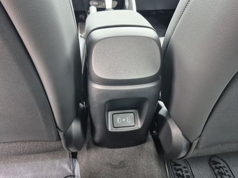 New 2026 Hyundai Elantra SEL Sport FWD image 14