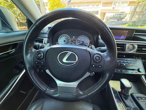 Used 2014 Lexus IS 250 image 18