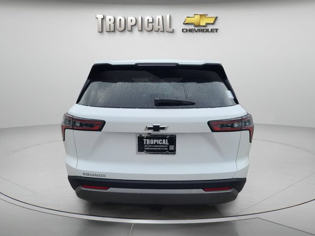 New 2027 Chevrolet Equinox LT FWD image 4