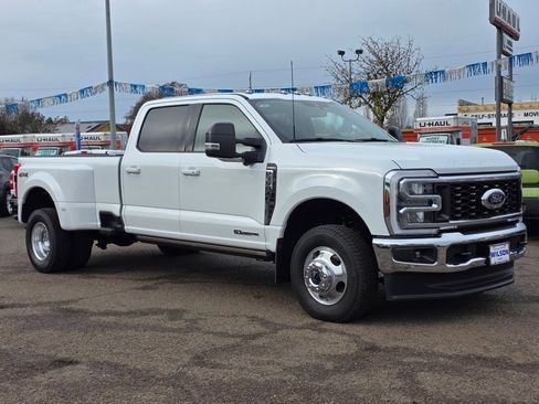 New 2025 Ford F350 Lariat w/ Lariat Ultimate Package image 35