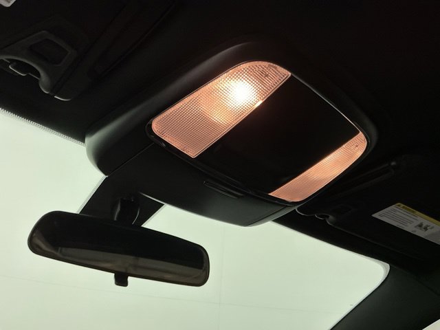 Used 2019 Dodge Charger SXT RWD image 21