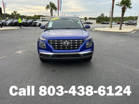 Used 2024 Hyundai Venue SEL FWD image 35
