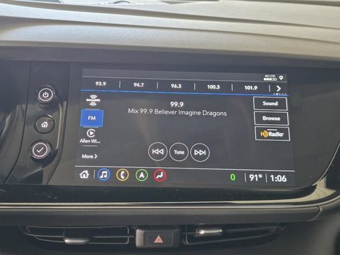 Used 2023 Buick Envision Avenir AWD/4WD image 32