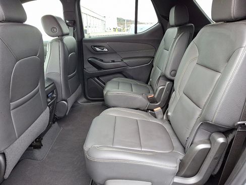 Certified 2023 Chevrolet Traverse LT image 10