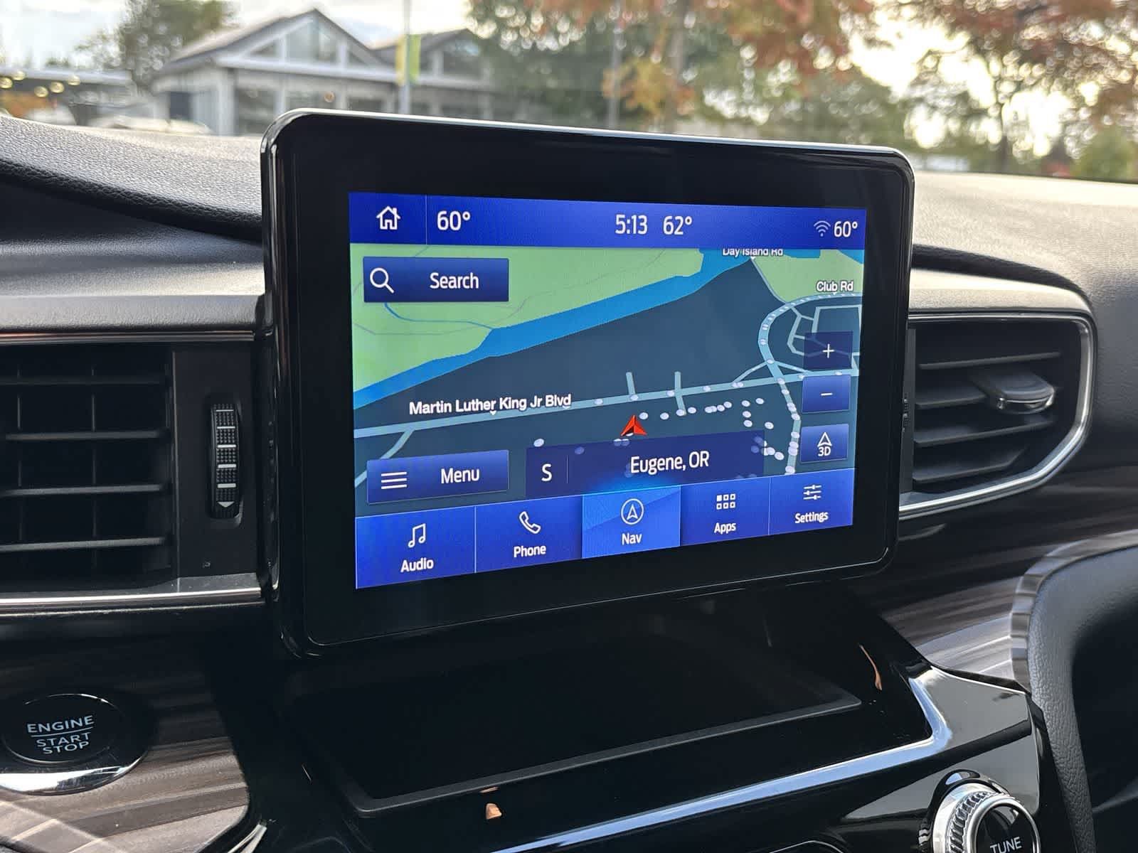 Used 2023 Ford Explorer Limited AWD/4WD image 17
