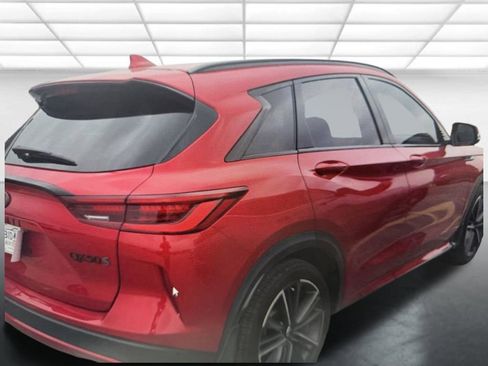 Used 2023 INFINITI QX50 Sport FWD image 2