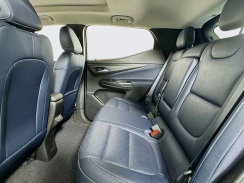 Used 2023 Chevrolet Bolt EUV Premier w/ Sun & Sound Package FWD image 11
