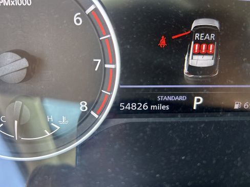 Used 2023 Nissan Rogue SV FWD image 11