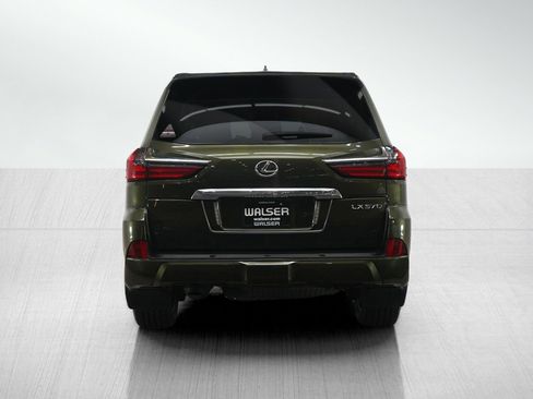 Used 2021 Lexus LX 570 4WD w/ Luxury Package image 4