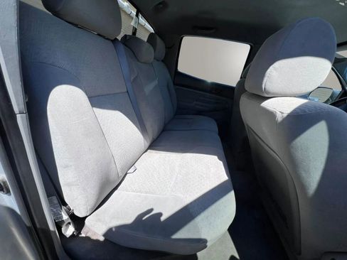 Used 2005 Toyota Tacoma 4x4 Double Cab image 14