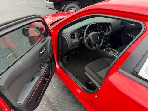 Used 2023 Dodge Charger SXT w/ Cold Weather Package RWD image 7