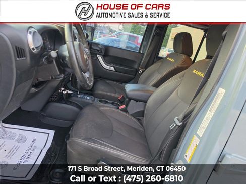 Used 2014 Jeep Wrangler Unlimited Sahara w/ Max Tow Package AWD/4WD image 32