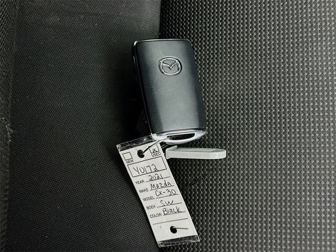 Used 2021 MAZDA CX-30 FWD 2.5 S image 34