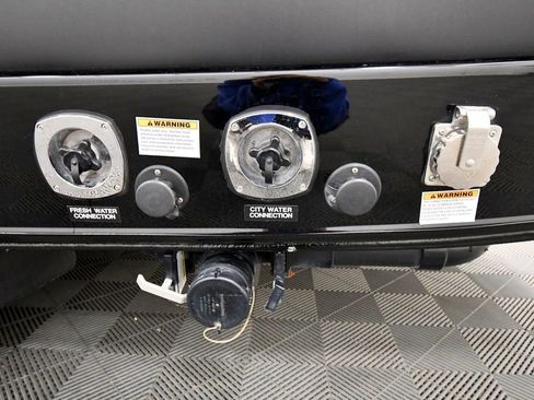 Used 2021 Mercedes-Benz Sprinter 3500 image 5