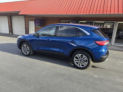 Used 2022 Ford Escape SEL image 6