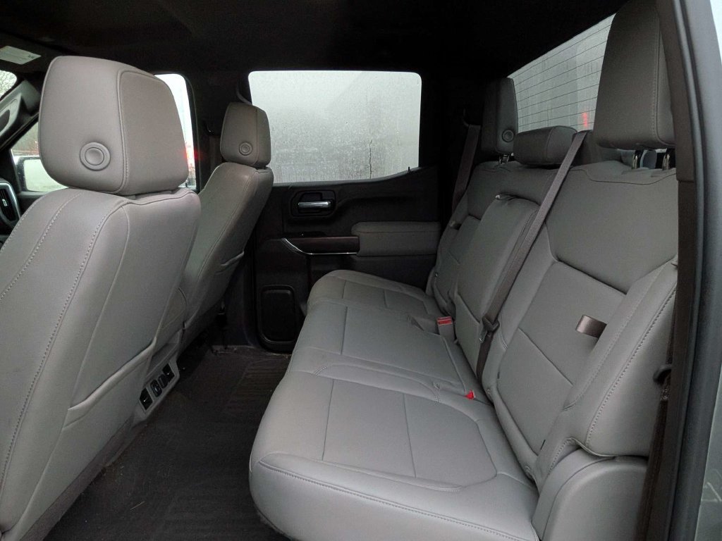Used 2021 GMC Sierra 1500 SLT w/ X31 Off-Road Package AWD/4WD image 13