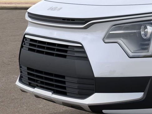New 2026 Kia Niro LX image 14