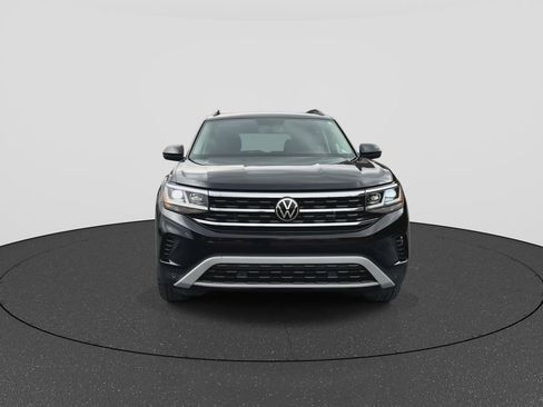 Used 2023 Volkswagen Atlas SE w/ Panoramic Sunroof Package image 3
