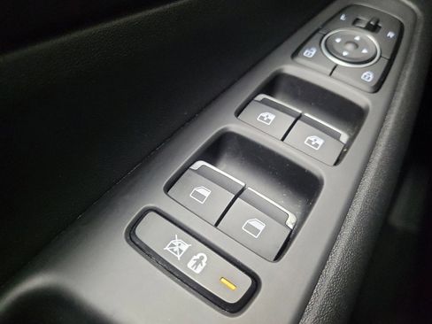 Used 2020 Hyundai Santa Fe SEL w/ Convenience Package image 27