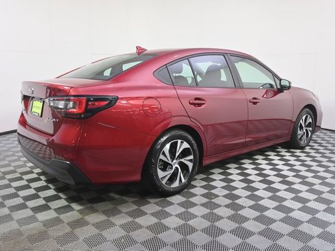 Used 2025 Subaru Legacy Premium AWD/4WD image 7