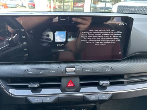 New 2025 Kia K4 GT-Line w/ GT-Line Premium Package image 32