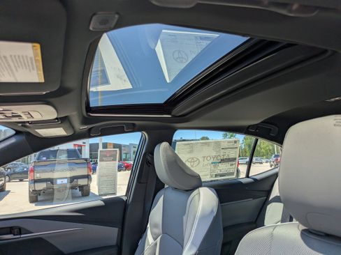 New 2026 Toyota Camry SE FWD image 12