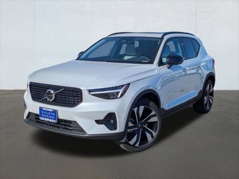 New 2026 Volvo XC40 B4 Plus w/ Climate Package image 1