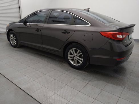 Used 2015 Hyundai Sonata SE image 3