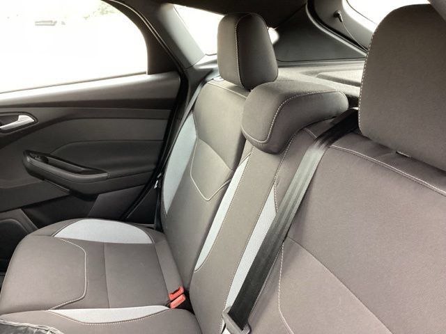 Used 2017 Ford Focus ST FWD image 18