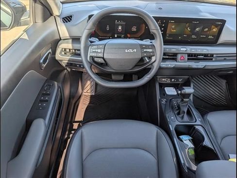 Used 2026 Kia K4 FWD image 8