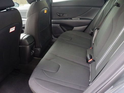 New 2026 Hyundai Elantra SEL Sport Premium FWD image 21