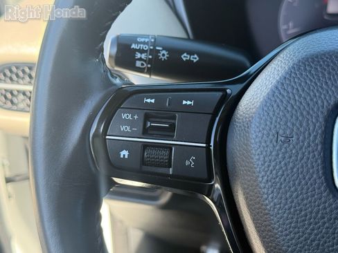 Used 2023 Honda HR-V EX-L image 17