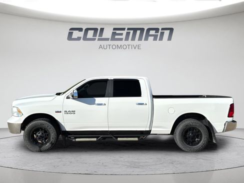 Used 2018 RAM 1500 Classic SLT AWD/4WD image 2