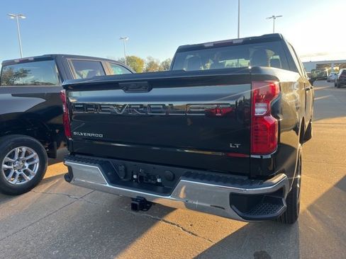 New 2026 Chevrolet Silverado 1500 LT image 3