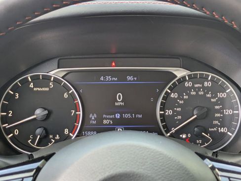 Used 2025 Nissan Altima 2.5 SR FWD image 16
