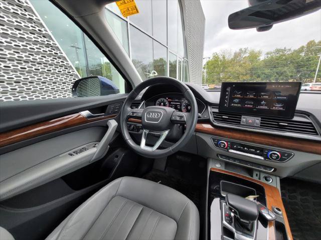 Used 2022 Audi Q5 2.0T Premium Plus AWD/4WD image 17