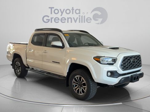 Certified 2021 Toyota Tacoma TRD Sport w/ Technology Package AWD/4WD image 8