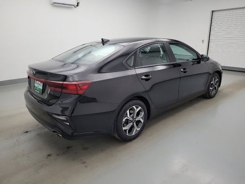 Used 2021 Kia Forte LXS FWD image 10