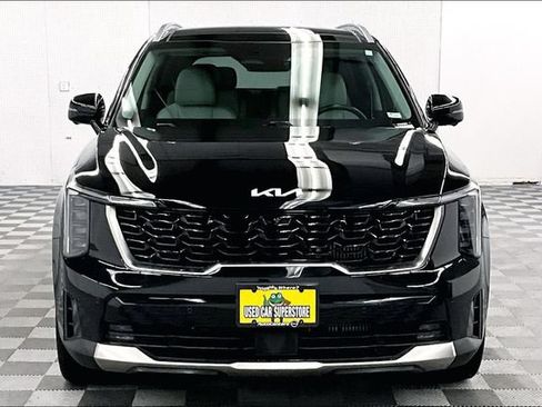 Used 2025 Kia Sorento SX FWD image 4