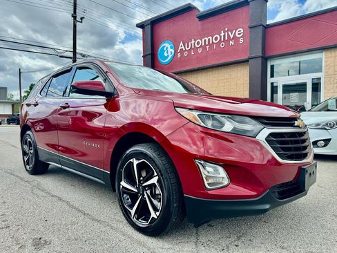 Used 2019 Chevrolet Equinox LT image 2