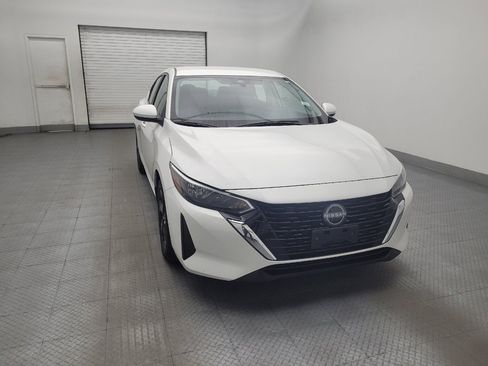 Used 2025 Nissan Sentra SV FWD image 14