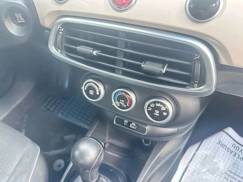 Used 2016 FIAT 500X Easy image 15