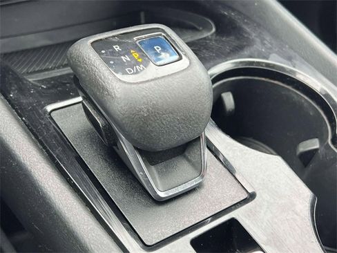 Used 2021 Nissan Rogue S image 21