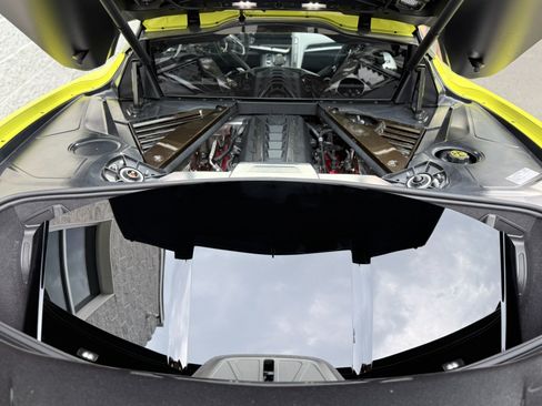 Used 2021 Chevrolet Corvette Stingray Premium Cpe w/ Z51 Performance Package RWD image 54