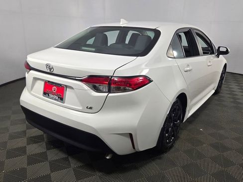 Used 2023 Toyota Corolla LE FWD image 8