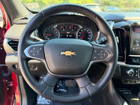 Used 2023 Chevrolet Traverse LT w/ Rear Camera Mirror Package AWD/4WD image 20