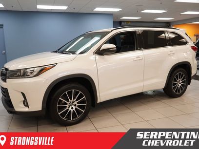 Used 2018 Toyota Highlander SE