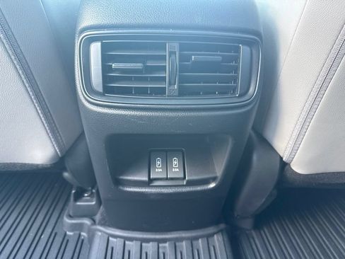 Used 2019 Honda CR-V EX-L image 11