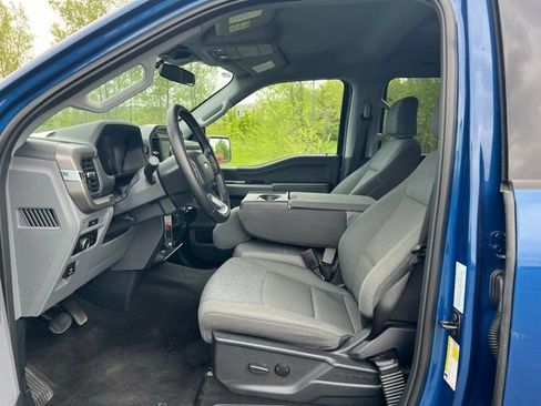 Used 2025 Ford F150 XLT w/ Equipment Group 301A Standard AWD/4WD image 19
