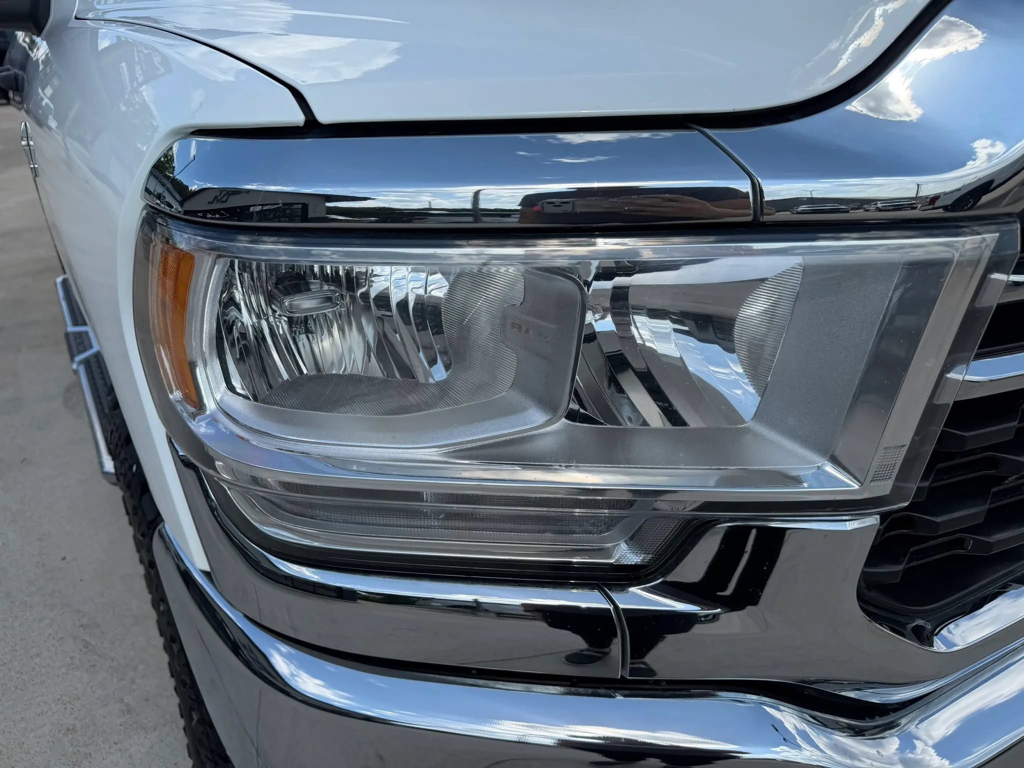 Used 2024 RAM 2500 Big Horn AWD/4WD image 64